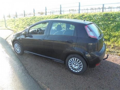 Fiat Punto Evo - 1.3 M-Jet Dynamic punto evo 1.3 diesel 5 deurs airco - 1