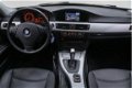 BMW 3-serie - 318i Business Line Style Automaat NL Auto Cruise Control Leder Navi ECC PDC - 1 - Thumbnail