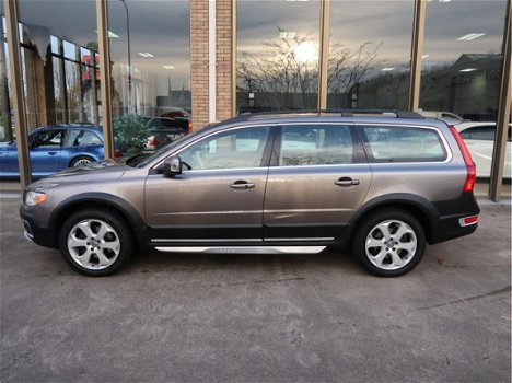 Volvo XC70 - 3.0 T6 Summum Autm. Leer 286Pk - 1