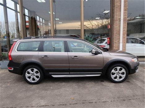 Volvo XC70 - 3.0 T6 Summum Autm. Leer 286Pk - 1