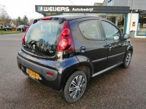 Peugeot 107 - 1.0 Envy 5drs Airco, Orig. NL auto, USB en Aux - 1