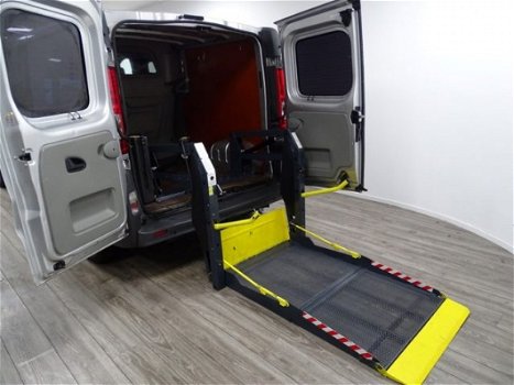 Renault Trafic - 2.5 DCI 145 PK AUTOMAAT DUBBEL CABINE + LAADLIFT - 1