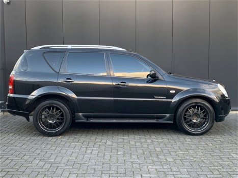 SsangYong Rexton - RX 270S Xdi 4WD Xenon Leder Cruise Trekhaak 3200kg - 1