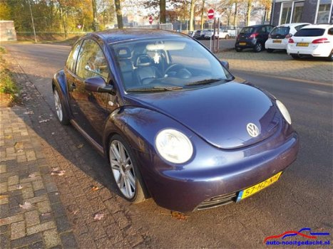 Volkswagen New Beetle - 1.6 - 1