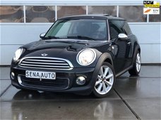 Mini Mini One - 1.6 Business Line /Airco/Navi/XENONCruise/Panoramadak/Zwart/17 inch