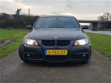 BMW 3-serie - 320i M Pakket Garantie op de Motor