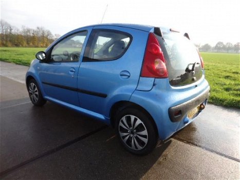 Peugeot 107 - 1.0-12V XS 5 deurs met nw apk - 1