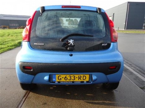 Peugeot 107 - 1.0-12V XS 5 deurs met nw apk - 1