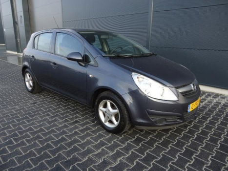 Opel Corsa - 1.2-16V Comfort - 1