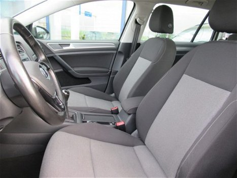 Volkswagen Golf Variant - 1.2 TSI Trendline, Navigatie / Airconditioning / Bluetooth / App-connect - 1