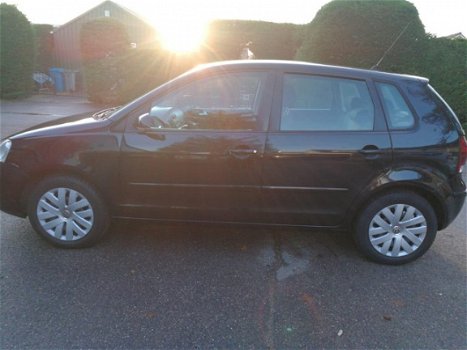 Volkswagen Polo - 1.2 Optive - 1