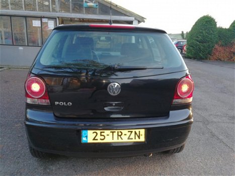 Volkswagen Polo - 1.2 Optive - 1