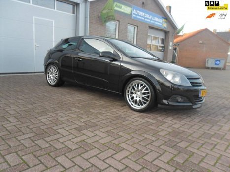 Opel Astra GTC - 1.8 Sport - 1