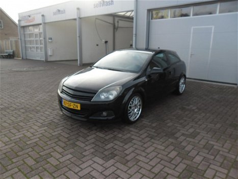 Opel Astra GTC - 1.8 Sport - 1