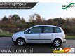 Ford Focus C-Max - 1.6-16V Futura airco trekhaak hoge zit lichtmetalen velgen - 1 - Thumbnail