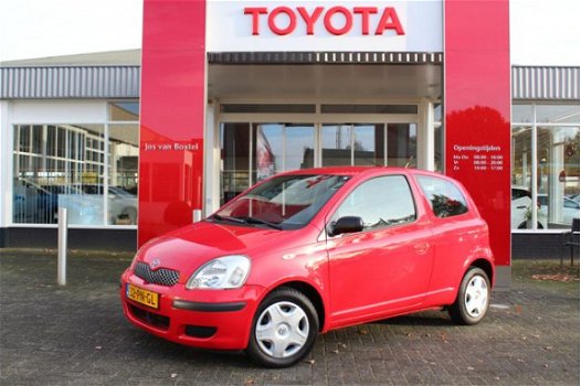 Toyota Yaris - 1.3 VVT-i Idols 3 DEURS/ TREKHAAK/ RADIO CD-SPELER - 1