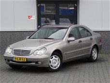 Mercedes-Benz C-klasse - 200 CDI Classic KEURIGE AUTO APK 2020 (bj2004)