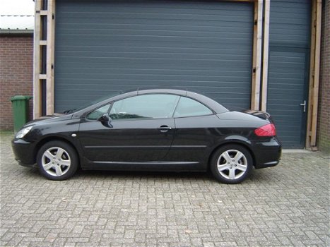 Peugeot 307 CC - 1.6-16V - 1