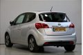 Kia Venga - 1.4 CVVT Summer Edition | Pano Dak | Navi | Clima | Cruise | Camera | Trekhaak - 1 - Thumbnail