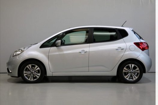 Kia Venga - 1.4 CVVT Summer Edition | Pano Dak | Navi | Clima | Cruise | Camera | Trekhaak - 1