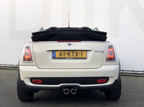 Mini Mini Cabrio - 1.6 Cooper S 175 PK Chili Automaat | Sportstoelen | Leer | Xenon-Koplampen | Navi - 1