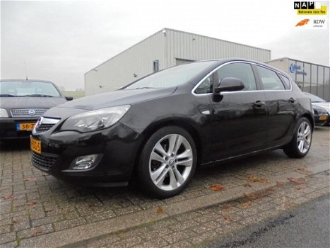 Opel Astra - 1.6 Turbo Sport , NAP, Navigatie - 1