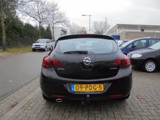 Opel Astra - 1.6 Turbo Sport , NAP, Navigatie