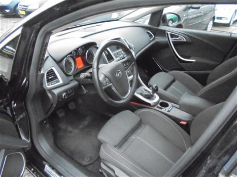 Opel Astra - 1.6 Turbo Sport , NAP, Navigatie - 1