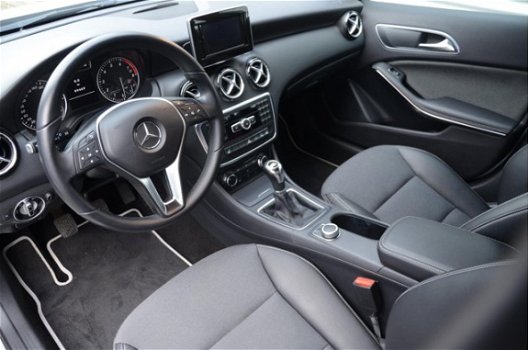 Mercedes-Benz A-klasse - 180 Ambition Navigatie Xenon - 1