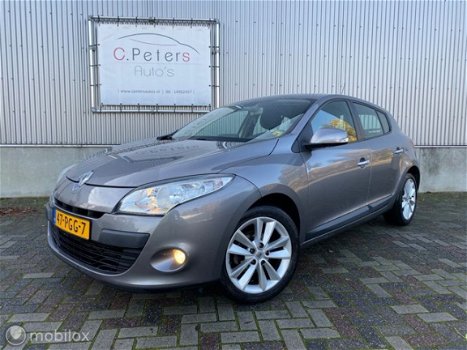 Renault Mégane - 1.4 TCe 130PK Dynamique 2011 / Trekhaak / Navigatie / Clima / 17'' / Cruisecontrol - 1