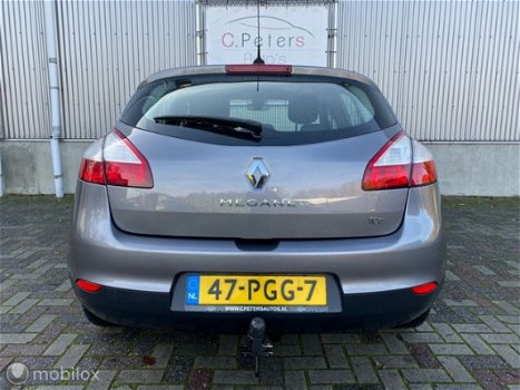 Renault Mégane - 1.4 TCe 130PK Dynamique 2011 / Trekhaak / Navigatie / Clima / 17'' / Cruisecontrol - 1