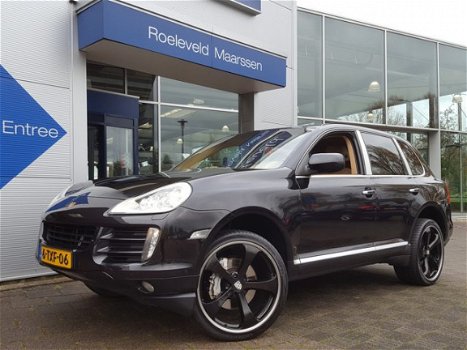 Porsche Cayenne - 4.8 S 385PK AWD AUTOMAAT GTS-PACK | NAVI | BI-XENON | LEDER+VERWARMD+ELEK.VERSTEL - 1