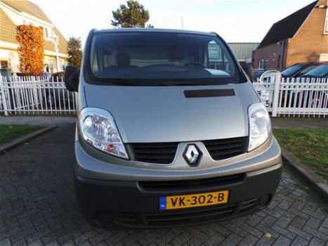 Renault Trafic - 2.0 dCi 115pk T29 L2H1 Eco Black Edition Airco, Cruis, Navigatie, Pdc - 1