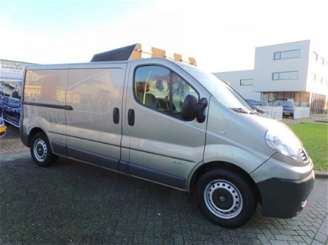 Renault Trafic - 2.0 dCi 115pk T29 L2H1 Eco Black Edition Airco, Cruis, Navigatie, Pdc - 1