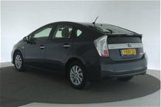 Toyota Prius - 1.8 PLUG-IN HYBRID Aspiration [ navi half leder climate ]