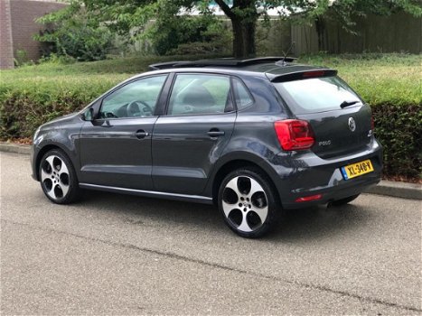 Volkswagen Polo - 1.2 TSI R-Line Edition PANORAMADAK- AUTPMAAT -PARKEERSENSOREN - 1