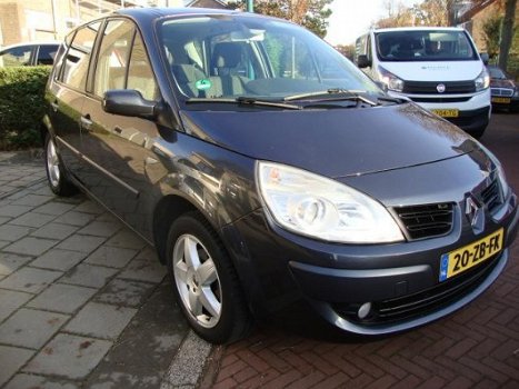 Renault Scénic - 1.6-16V Business Line nieuwe apk - 1