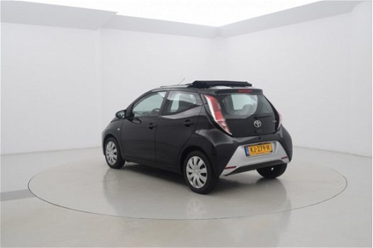 Toyota Aygo - 1.0 VVT-i x-wave schuifdak 5drs - 1