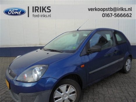 Ford Fiesta - 1.3 8V 3DR Champion - 1