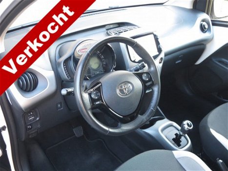 Toyota Aygo - 1.0 VVT-i x-play Automaat | Airco | Camera | Rijklaarprijs | - 1