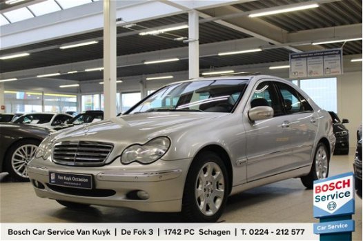 Mercedes-Benz C-klasse - 2.6 C240 SEDAN AUT. ELEGANCE YOUNGTIMER / NAVIGATIE / ZEER NETJES - 1