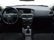 Volvo V40 - D3 5-cilinder Kinetic Navigatie Trekhaak - 1 - Thumbnail