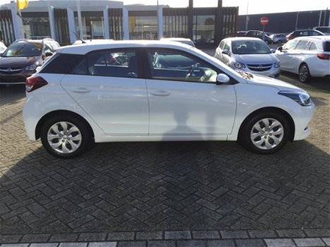 Hyundai i20 - 1.0 T-GDI Blue 100PK i-Drive Cool - 1