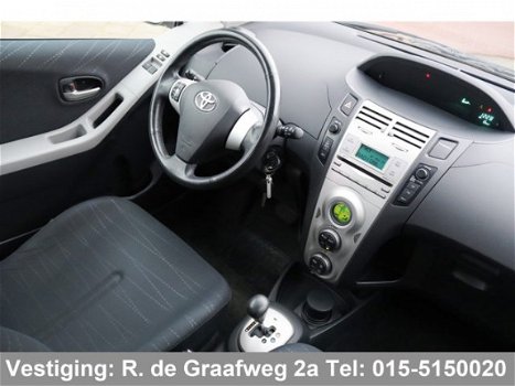 Toyota Yaris - 1.3 VVTi Luna Automaat | Climate control | Lichtmetalen velgen - 1