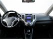 Hyundai ix20 - 1.4i i-Vision - trekhaak en panoramadak - 1 - Thumbnail