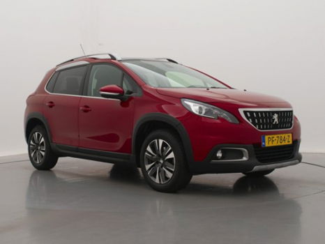 Peugeot 2008 - 1.2 110pk EAT6 Automaat Allure | Panoramadak | Navigatie | Lm velgen | Parkeersensore - 1