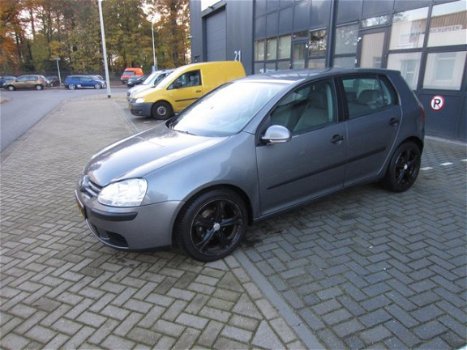 Volkswagen Golf - 2.0 SDI Trendline 2004 Airco VERSTUIVER DEFECT - 1