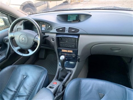 Renault Laguna - 3.0-24V V6 Privilège - 1