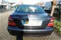 Mercedes-Benz E-klasse - 220 CDI Elegance Automaat Leder Navi 221.000km NAP - 1 - Thumbnail