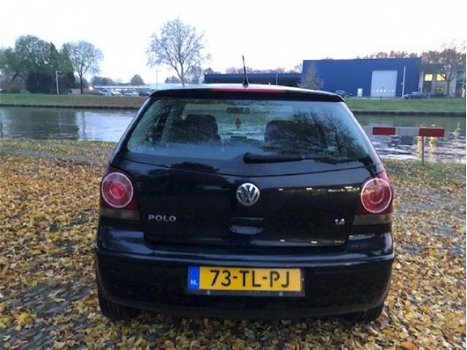 Volkswagen Polo - 1.4-16V Optive - 1